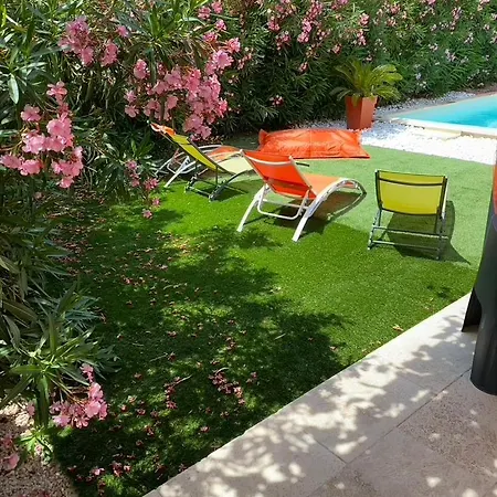 La Treille Villa Tavel